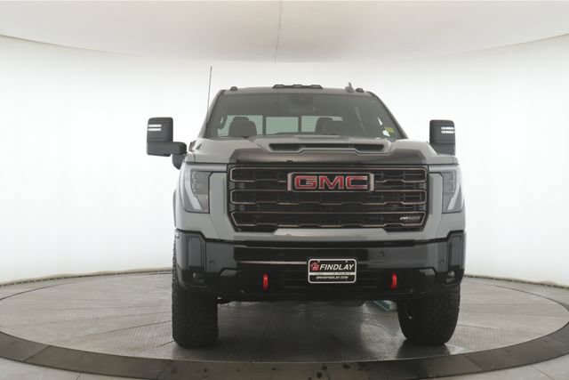 Used 2025 GMC Sierra 2500 AT4X image 12