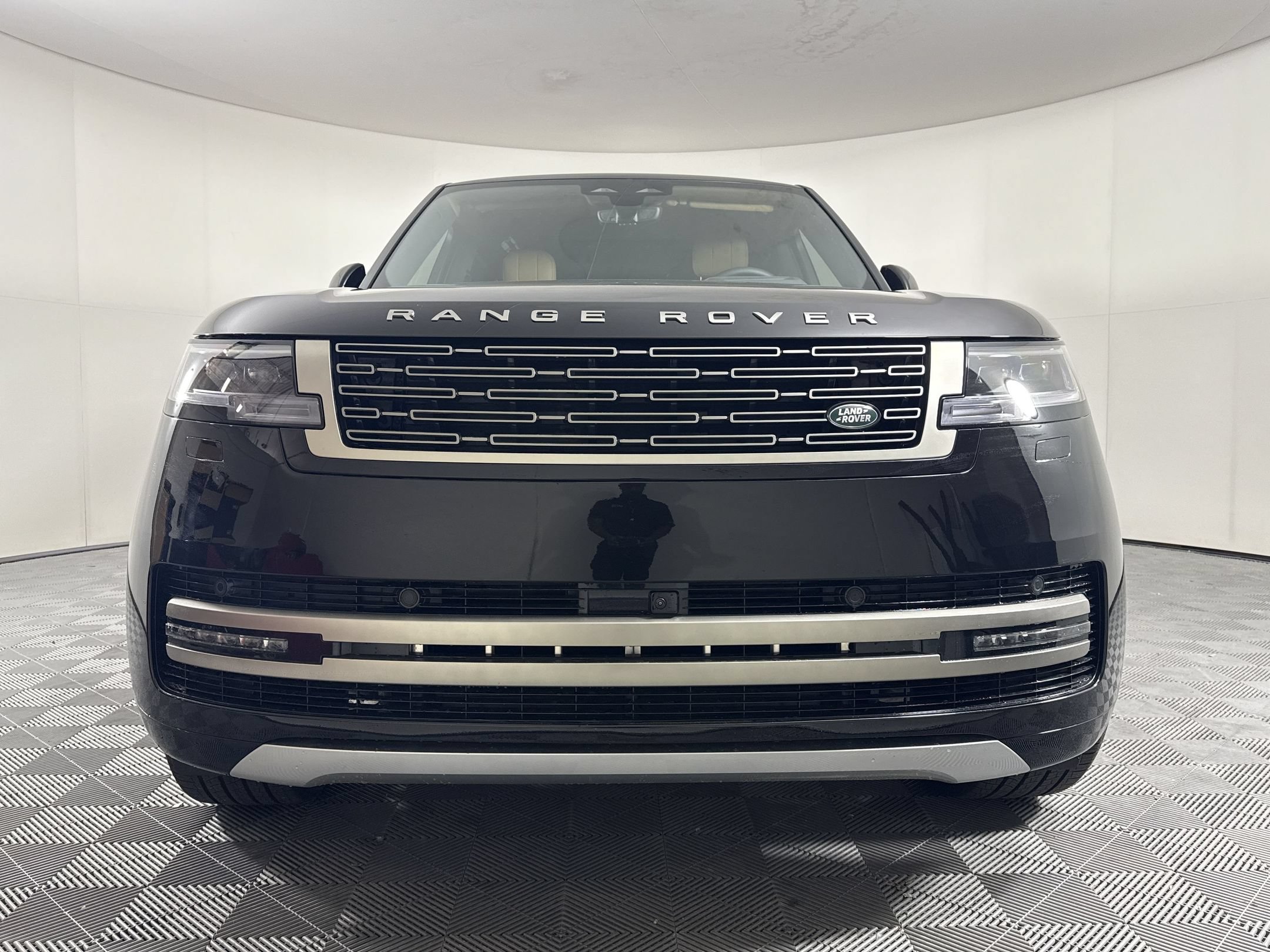 New 2026 Land Rover Range Rover SE AWD/4WD image 6
