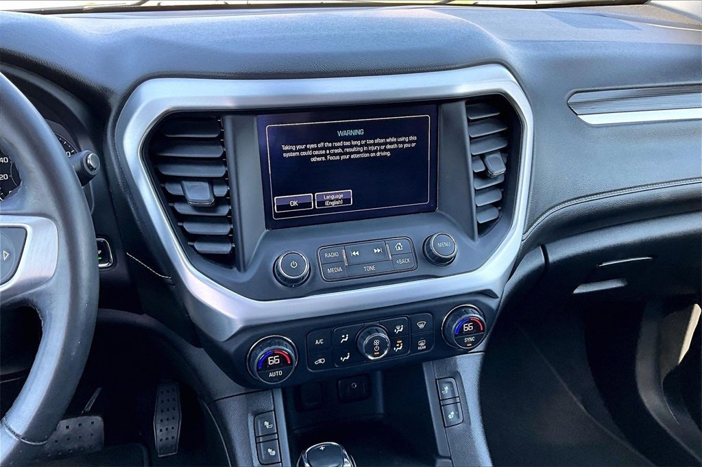 Used 2017 GMC Acadia SLT image 6