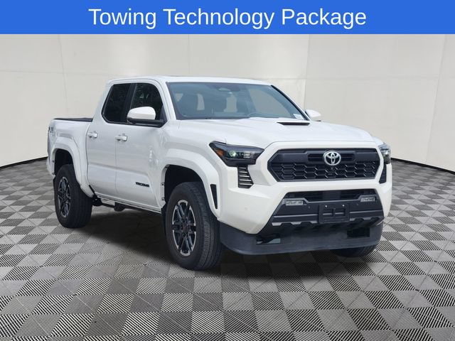 Used 2024 Toyota Tacoma TRD Sport w/ TRD Sport Premium Package AWD/4WD image 3