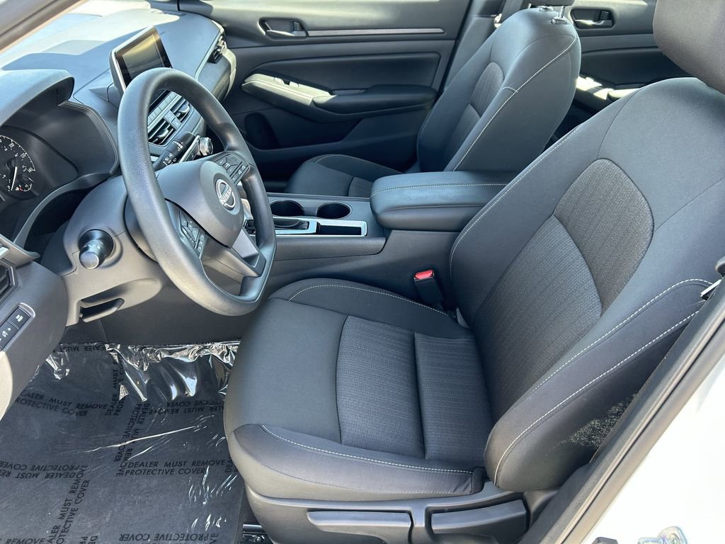 Used 2025 Nissan Altima 2.5 S image 15