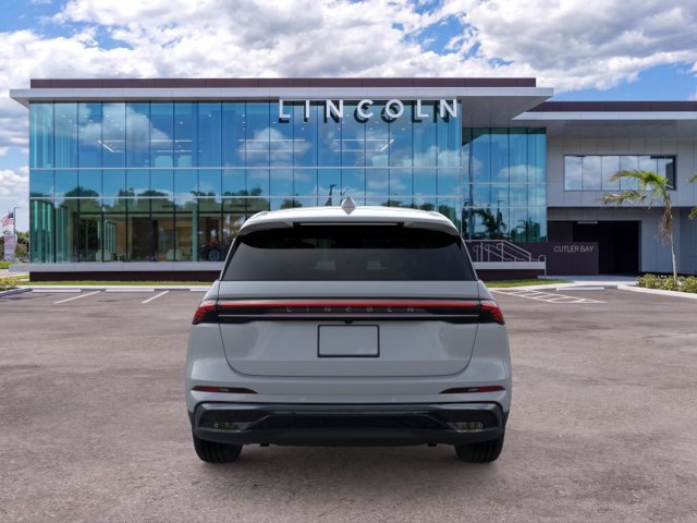 New 2026 Lincoln Nautilus Premier w/ Equipment Group 102A AWD/4WD image 5
