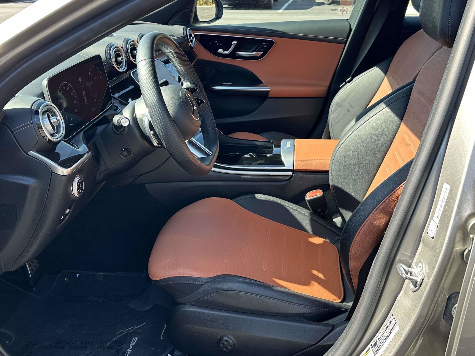 Used 2023 Mercedes-Benz C 300 4MATIC Sedan image 5