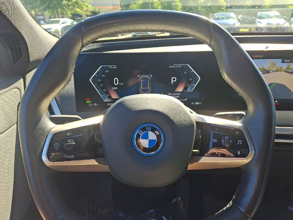 Used 2023 BMW iX xDrive50 w/ Sport Package AWD/4WD image 20