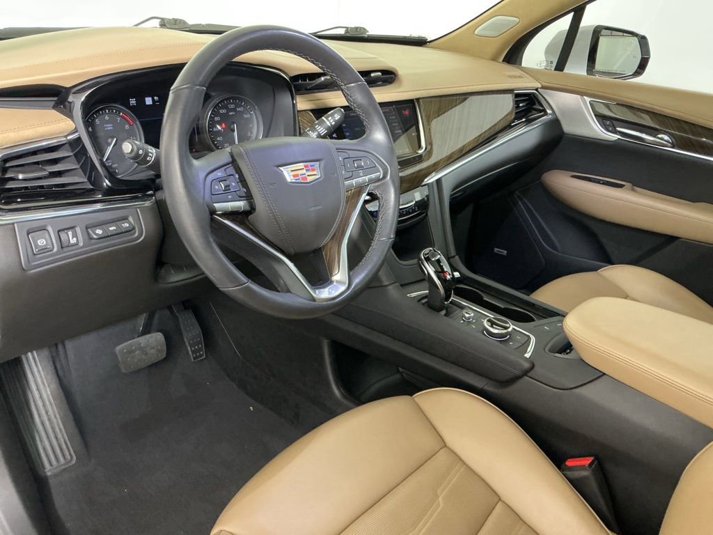 Used 2021 Cadillac XT6 Premium Luxury w/ Platinum Package image 21