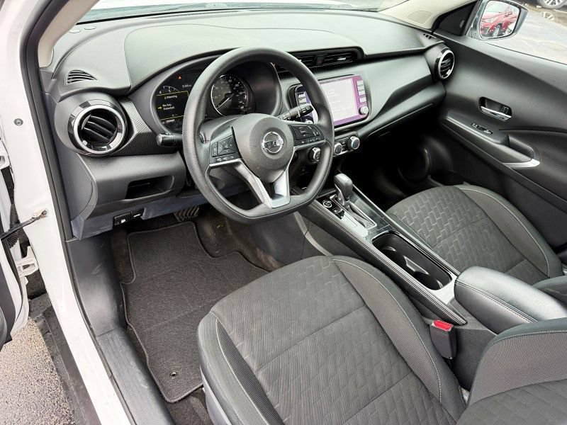 Used 2024 Nissan Kicks SV FWD image 12
