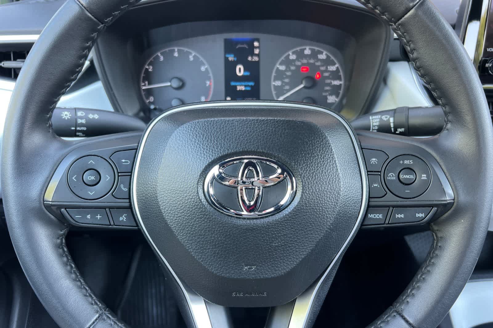 Certified 2025 Toyota Corolla SE w/ Convenience Package FWD image 23