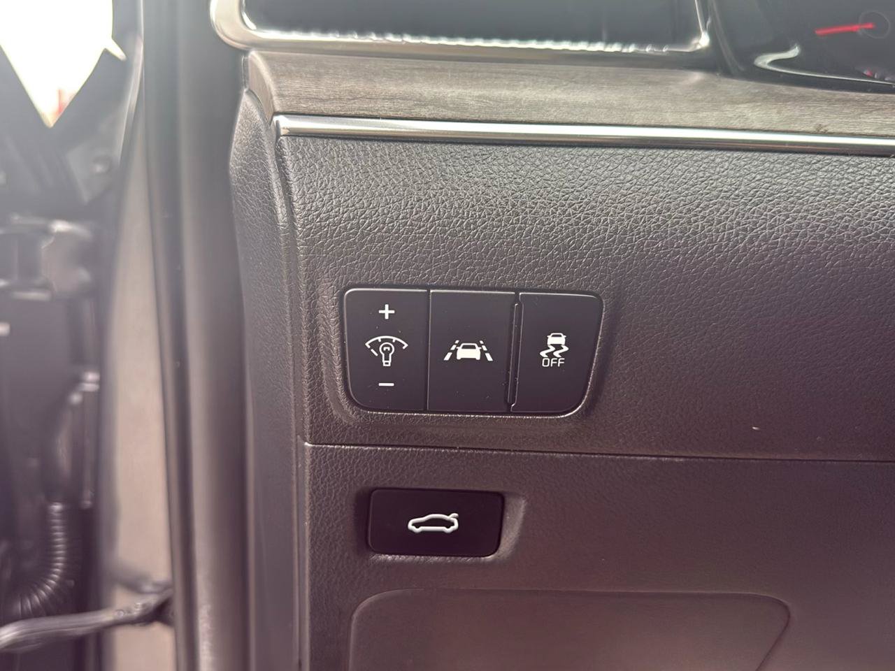 Used 2021 Kia K5 EX FWD image 24