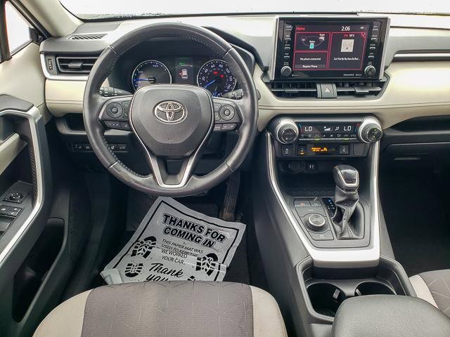 Used 2019 Toyota RAV4 XLE image 23