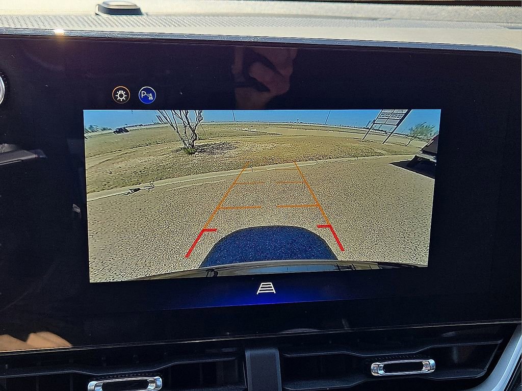 Used 2025 Chevrolet Equinox LT AWD/4WD image 27