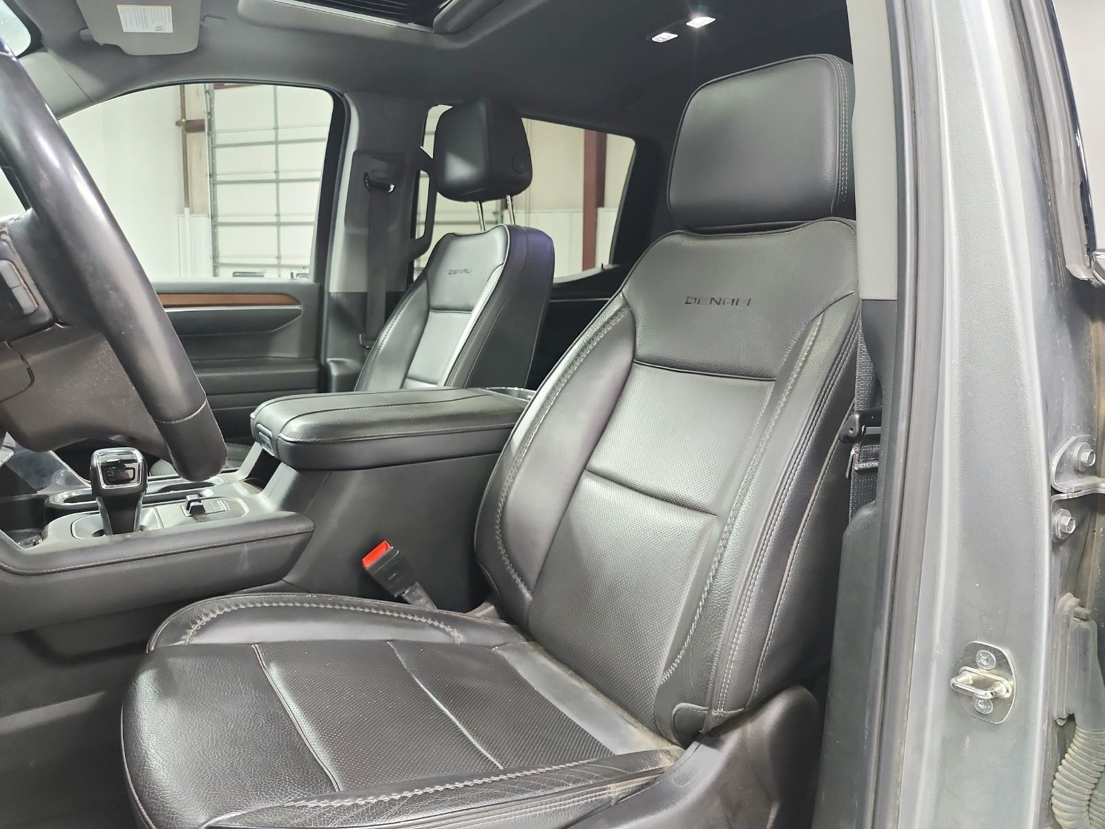 Used 2024 GMC Sierra 1500 Denali AWD/4WD image 10