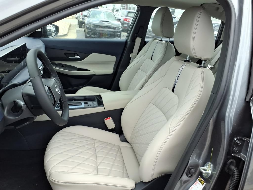 New 2026 Nissan Sentra SL w/ Floor Mat Package FWD image 12