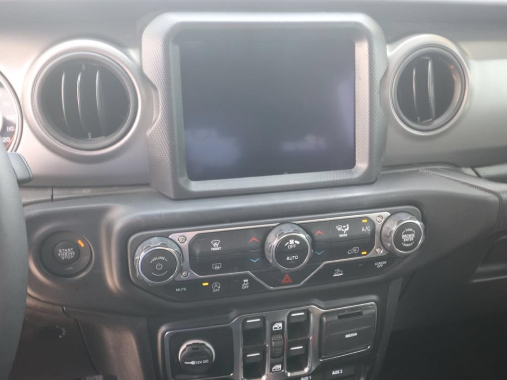 Used 2023 Jeep Wrangler Unlimited Sport AWD/4WD image 20