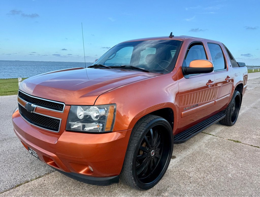 Used 2007 Chevrolet Avalanche LT w/ LT Preferred Equipment Group RWD image 1