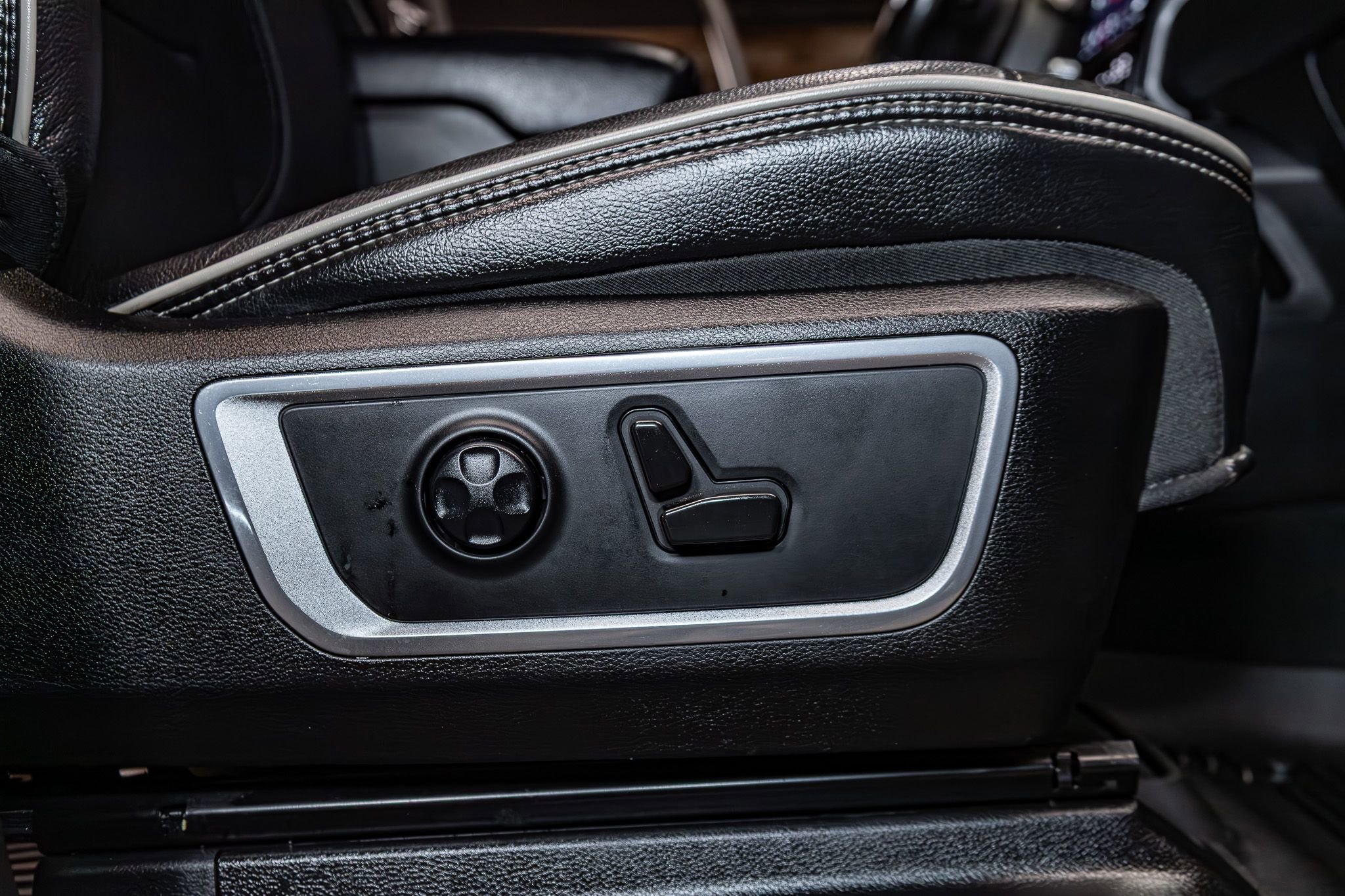 Used 2021 RAM 1500 Laramie image 27