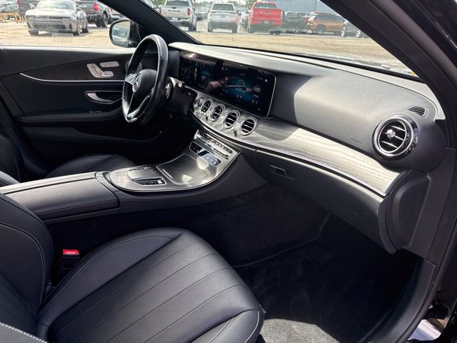 Used 2023 Mercedes-Benz E 350 4MATIC Sedan image 26