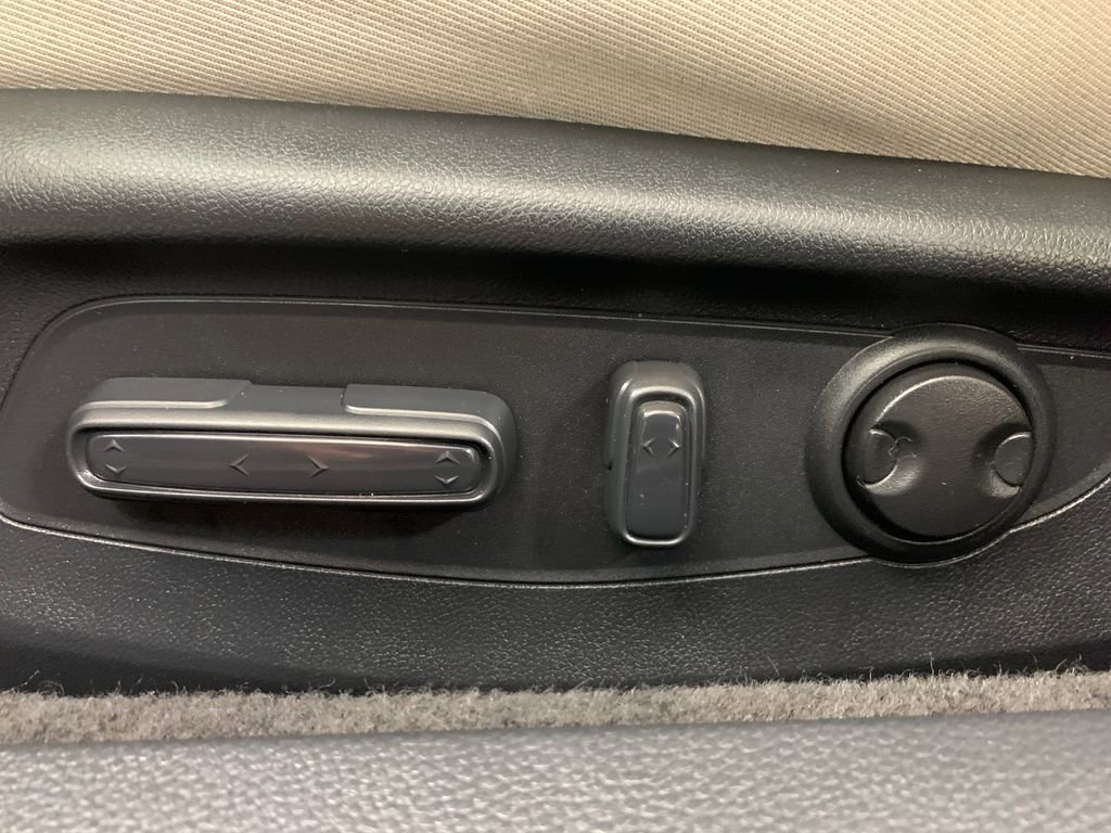 Used 2024 Honda Accord EX image 17