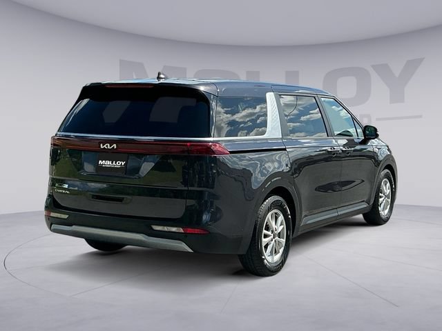 Used 2024 Kia Carnival LX FWD image 5