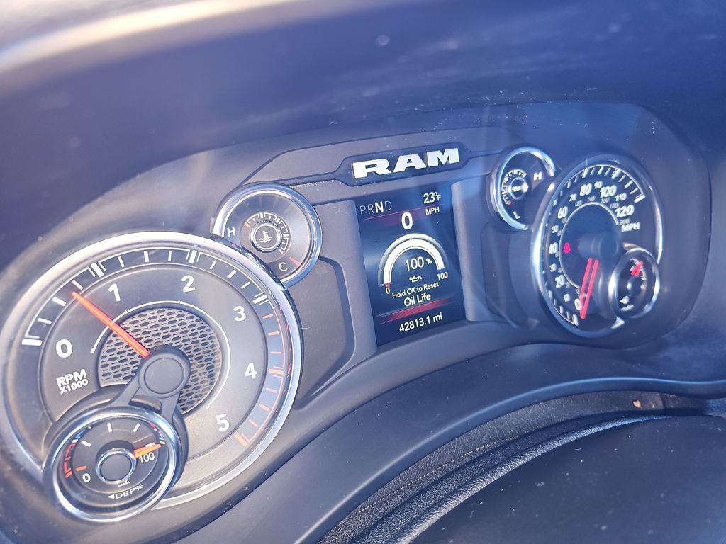 Used 2024 RAM 2500 Big Horn image 32