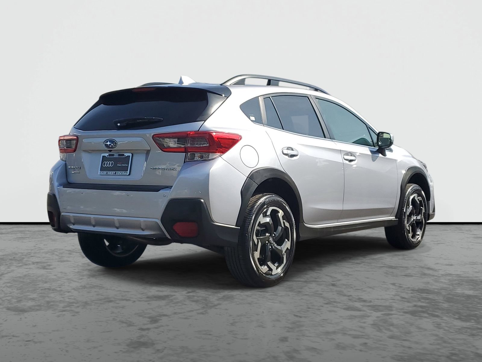 Used 2023 Subaru Crosstrek 2.5i Limited image 4