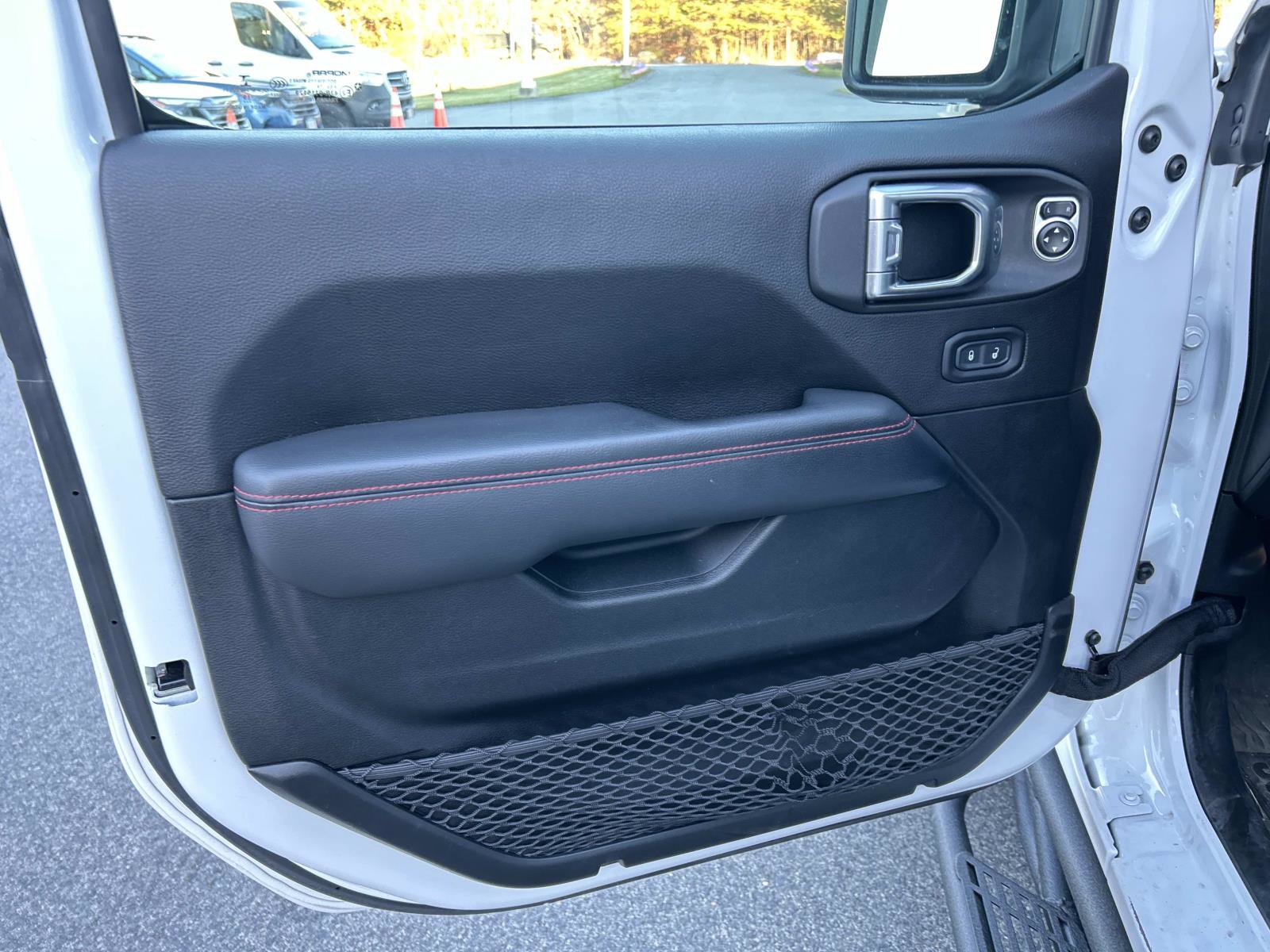 Used 2019 Jeep Wrangler Unlimited Rubicon image 14