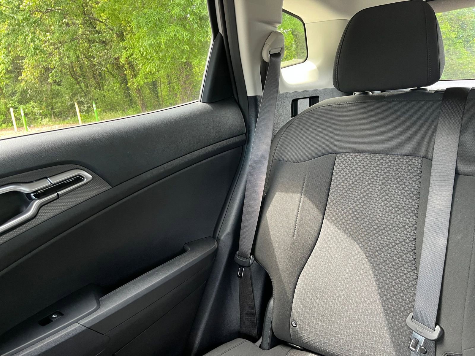 Used 2025 Kia Sportage LX image 38