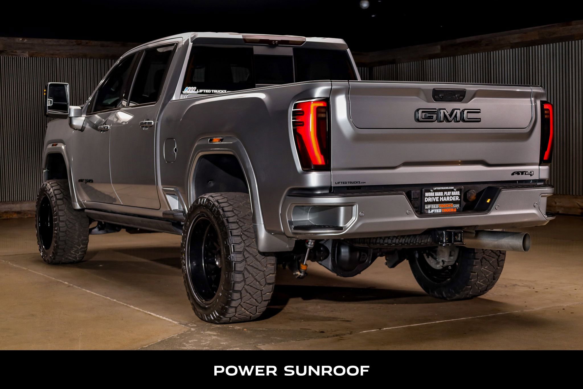 Used 2025 GMC Sierra 3500 AT4 w/ AT4 Premium Plus Package image 7