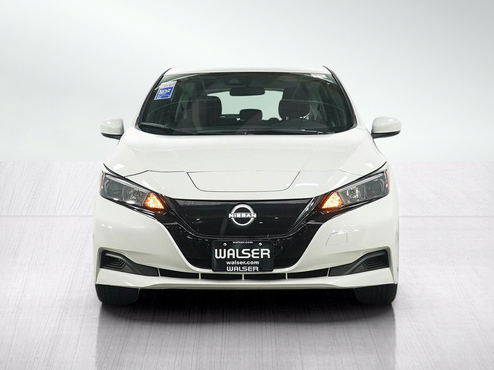 Used 2025 Nissan Leaf S FWD image 8