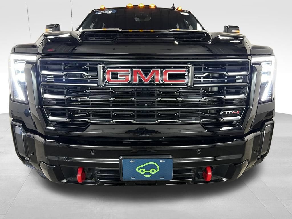 Used 2024 GMC Sierra 3500 AT4 w/ AT4 Premium Plus Package AWD/4WD image 10