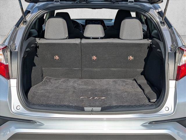 Used 2018 Toyota C-HR XLE image 6