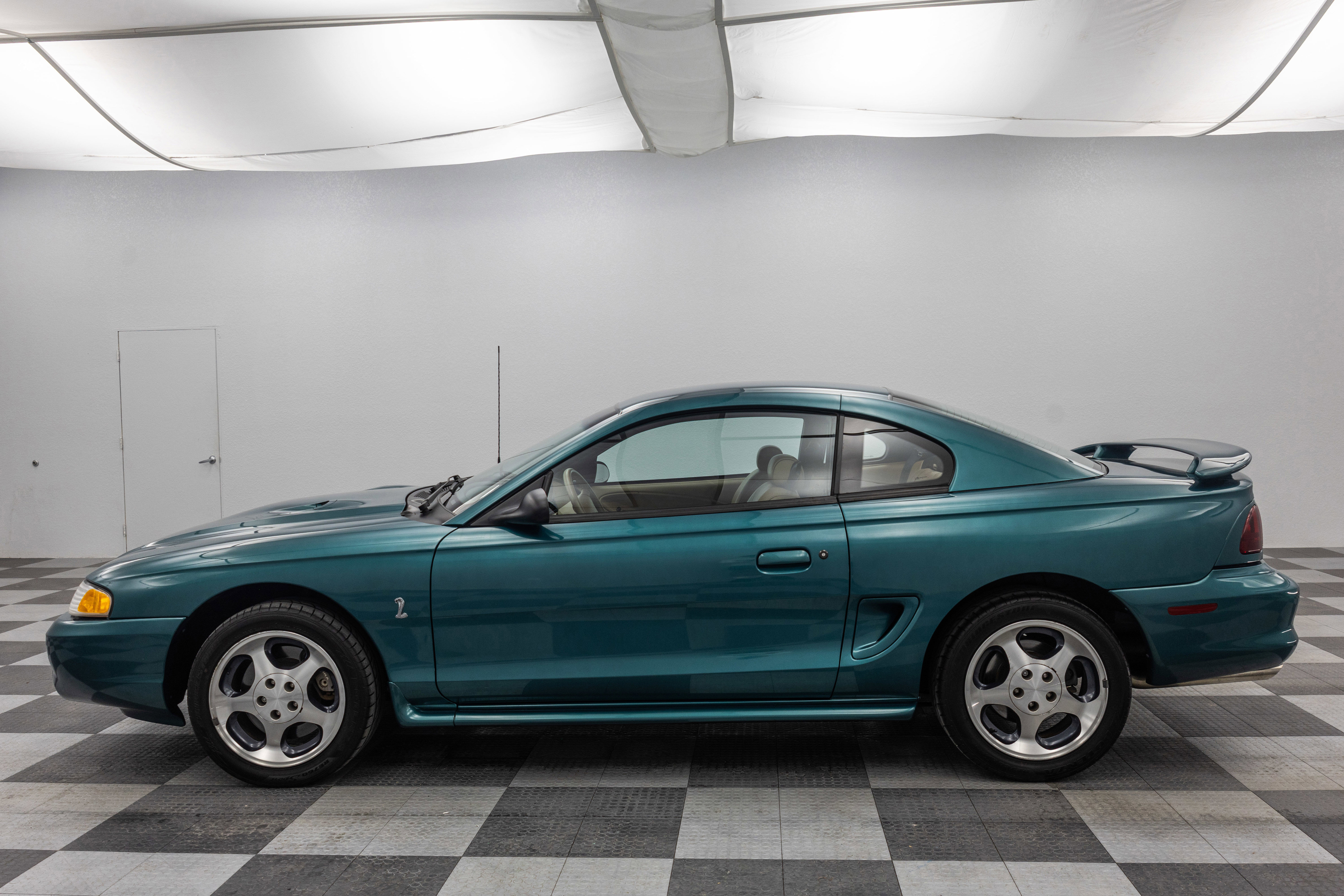 Used 1997 Ford Mustang Cobra RWD image 6