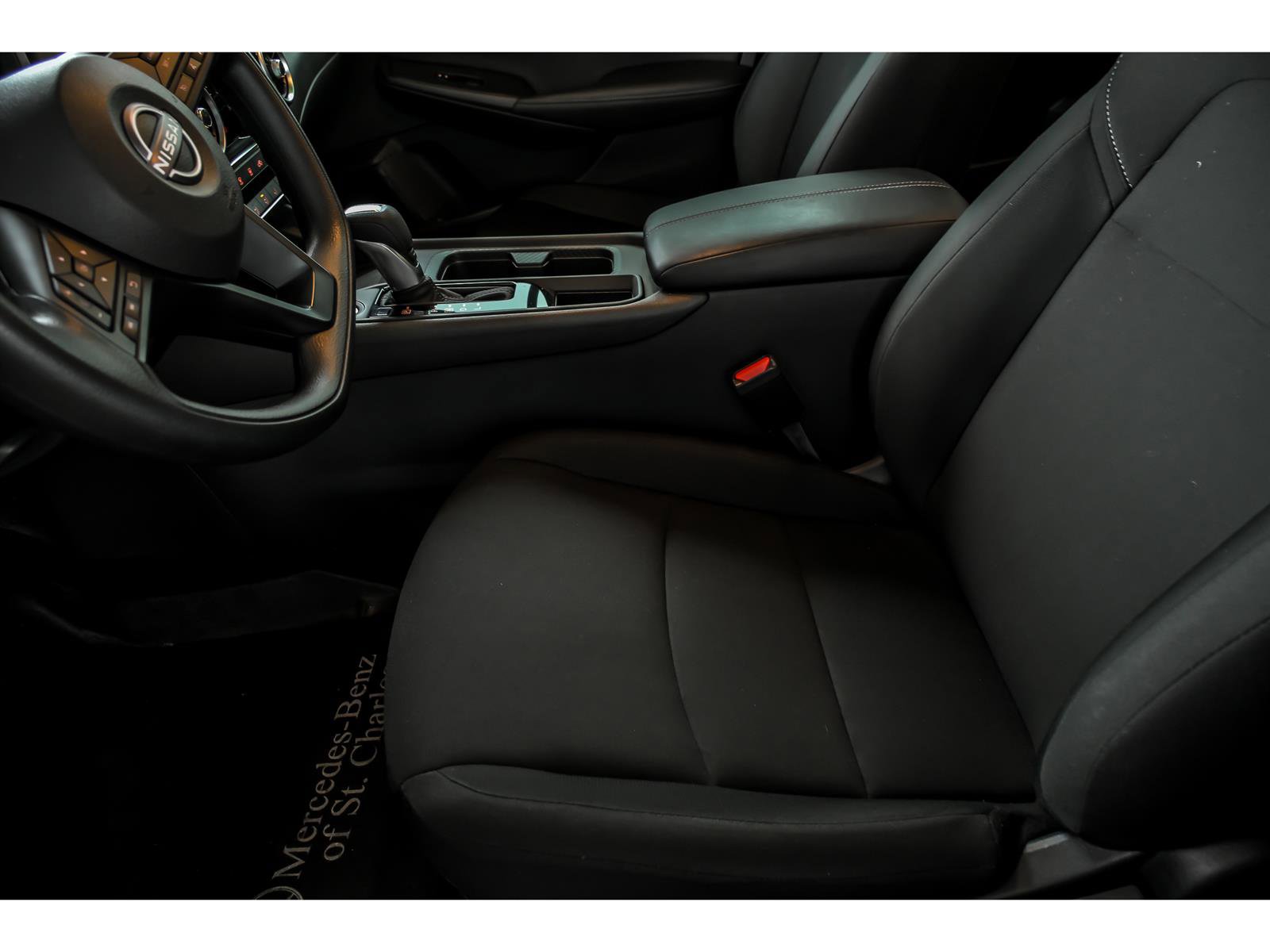 Used 2025 Nissan Sentra S image 11