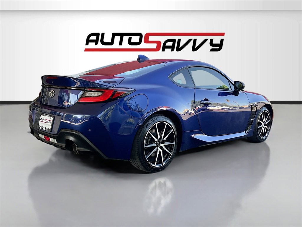 Used 2022 Toyota GR86 image 7