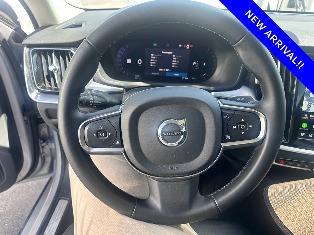 Certified 2025 Volvo S60 B5 Core AWD/4WD image 15