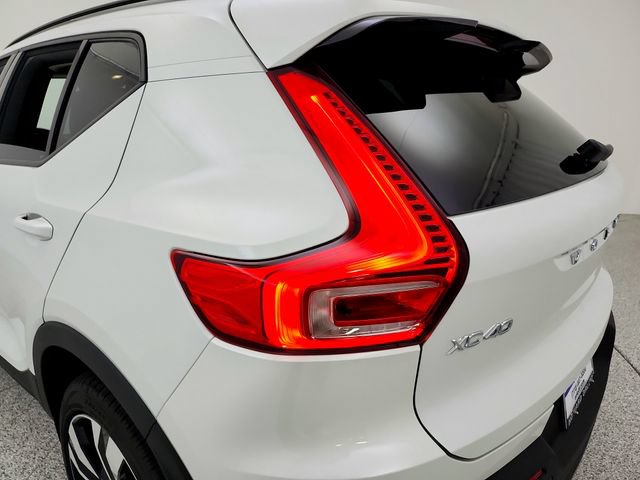 New 2026 Volvo XC40 B5 Ultra w/ Protection Package Premier AWD/4WD image 31