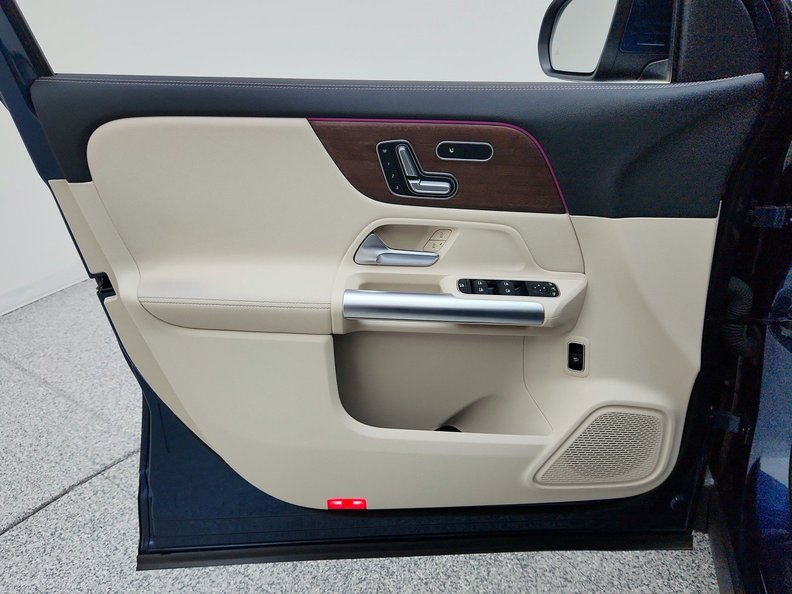 Certified 2023 Mercedes-Benz GLA 250 4MATIC image 26