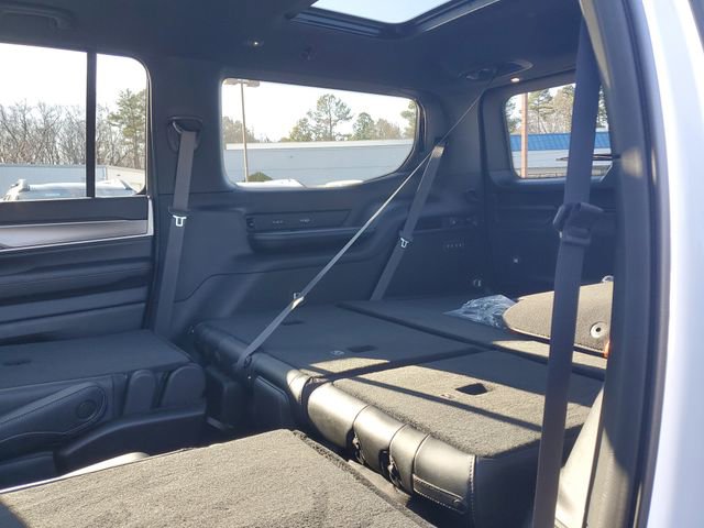 New 2026 Jeep Grand Wagoneer Limited AWD/4WD image 14