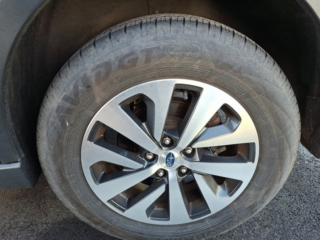 Certified 2022 Subaru Outback Premium AWD/4WD image 7