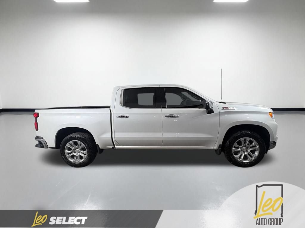 Used 2024 Chevrolet Silverado 1500 LTZ AWD/4WD image 6