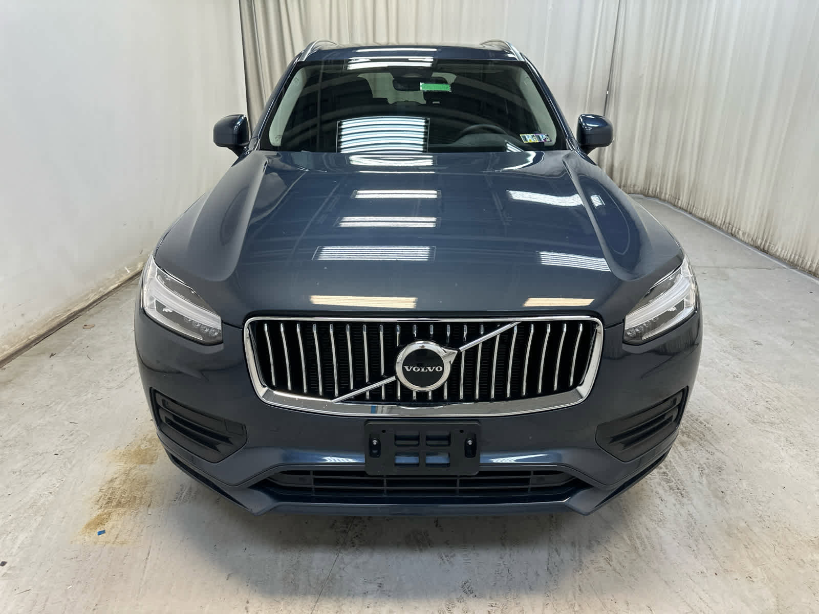 Used 2023 Volvo XC90 B5 Core w/ Protection Package image 7