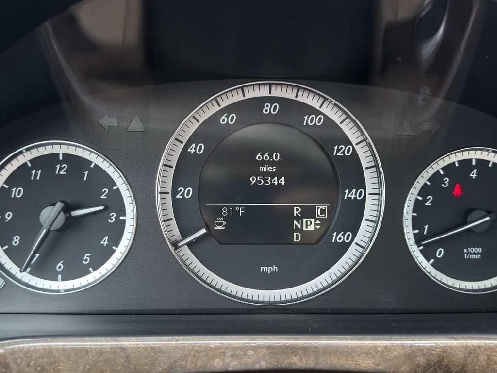 Used 2010 Mercedes-Benz E 350 Sedan image 13