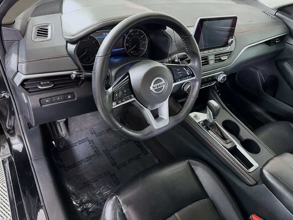 Used 2021 Nissan Altima 2.5 SR FWD image 16