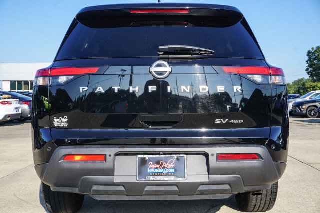Used 2024 Nissan Pathfinder SV AWD/4WD image 6