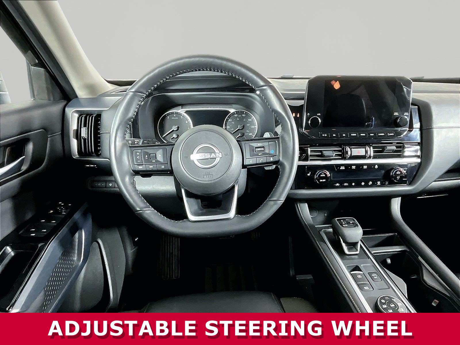 Used 2025 Nissan Pathfinder SL AWD/4WD image 8