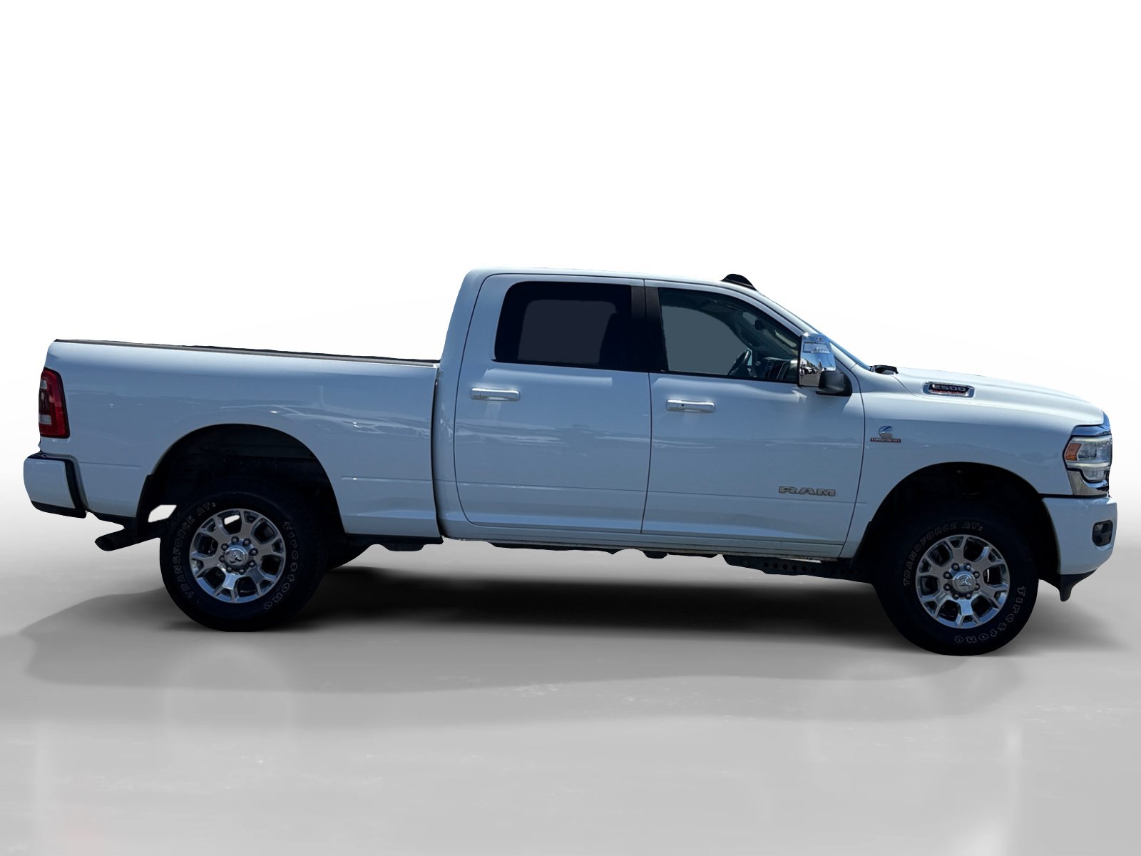 Used 2024 RAM 2500 Laramie w/ Safety Group AWD/4WD image 6