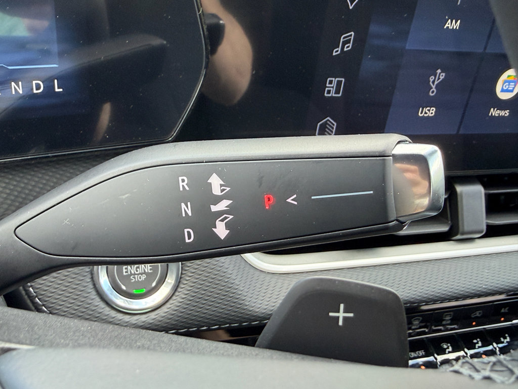 New 2026 Chevrolet Equinox LT image 6