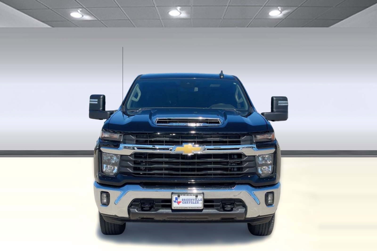 Used 2025 Chevrolet Silverado 2500 LT w/ Convenience Package image 6