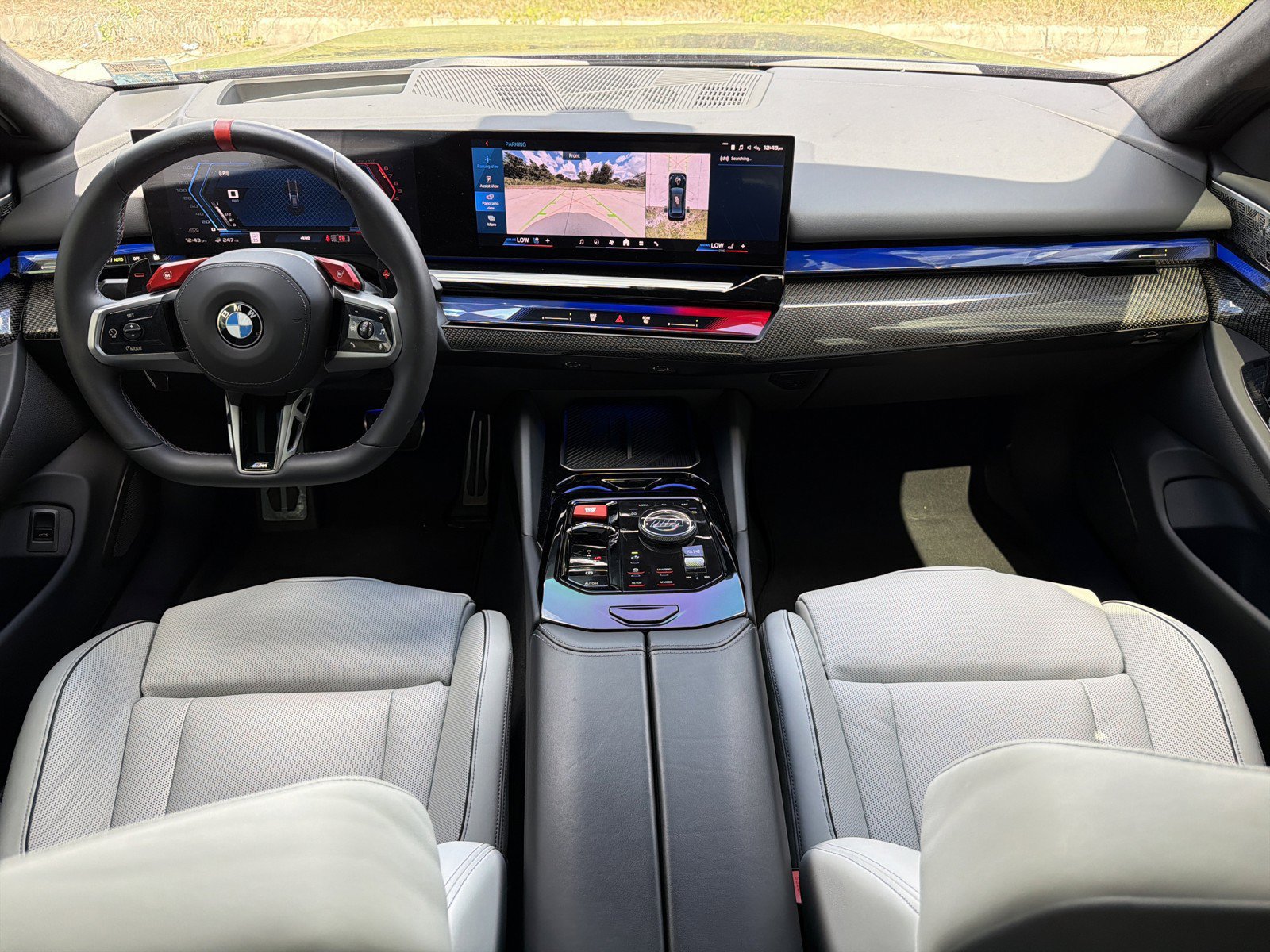 Used 2026 BMW M5 w/ Executive Package AWD/4WD image 14