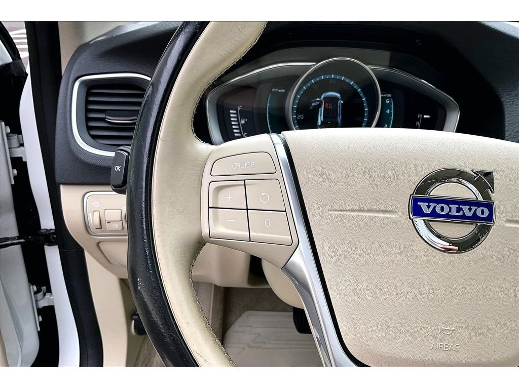 Used 2015 Volvo V60 T5 Premier FWD image 18