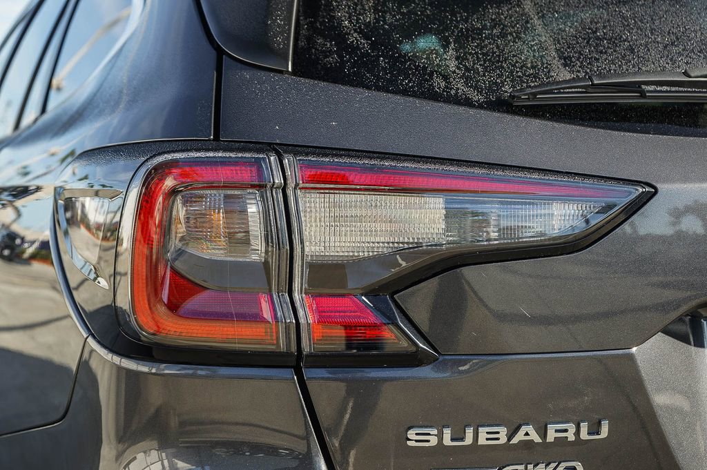 Certified 2023 Subaru Outback Limited image 9